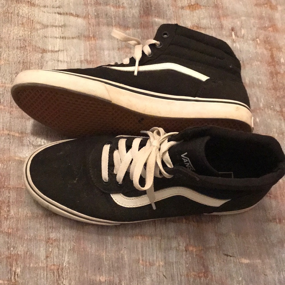 Vans - Picture 3 of 4